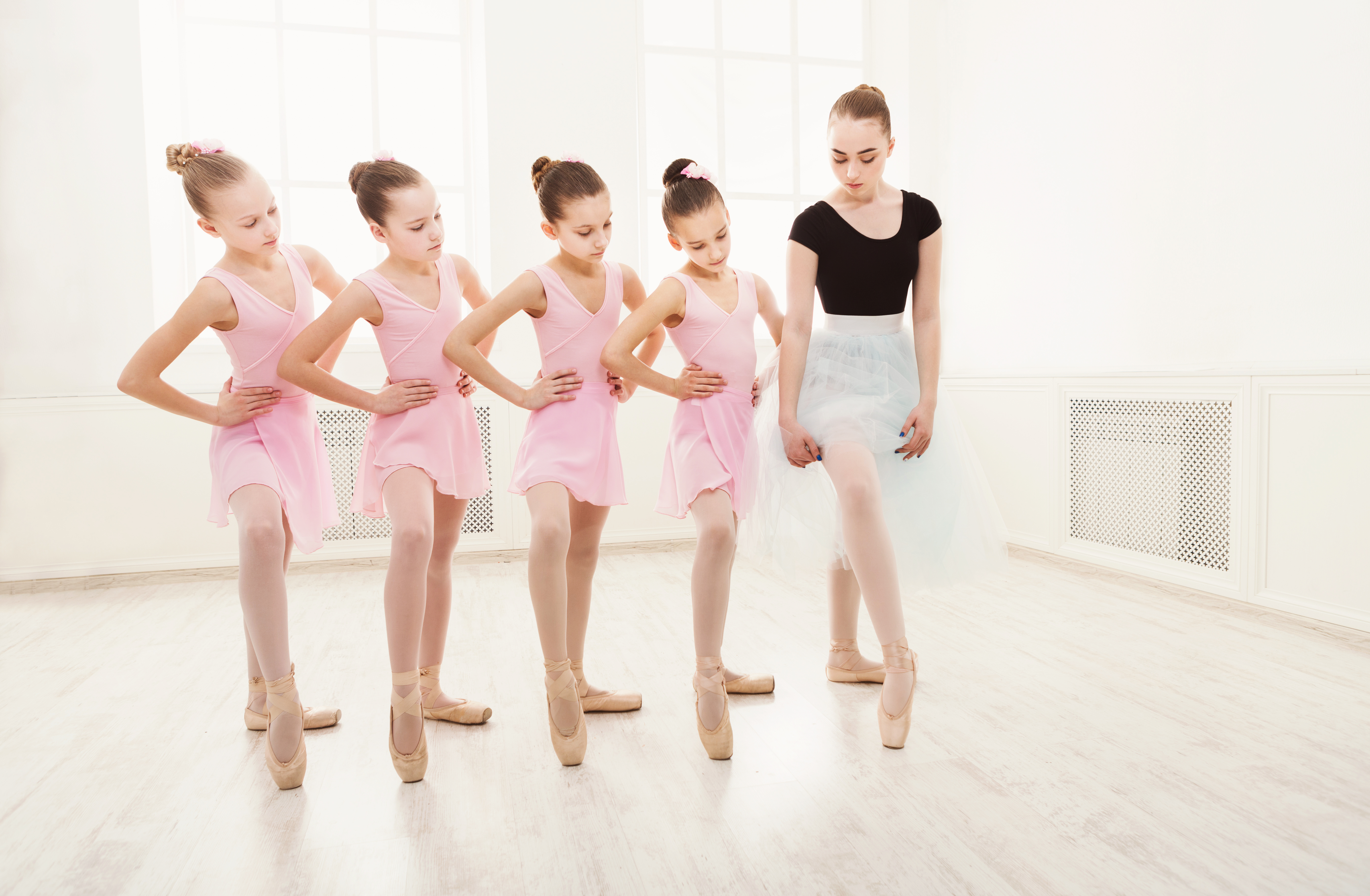 5_important_tips_you_should_be_teaching_by_your_students-teaching-dance-class-talent-dress-code-dancers-kid-thank